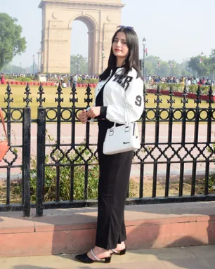 Profile photo of Lara - Glamour Model available for models escort services in Hyderabad